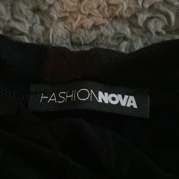 Fashion Nova Savage crop top size small - Picture 5 of 6